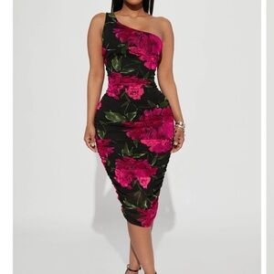 Fashion Nova One-Shoulder Dress in Pink and Black